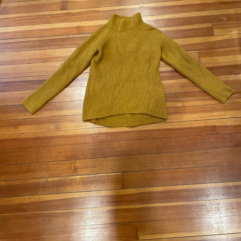 Madewell rust sweater size xs